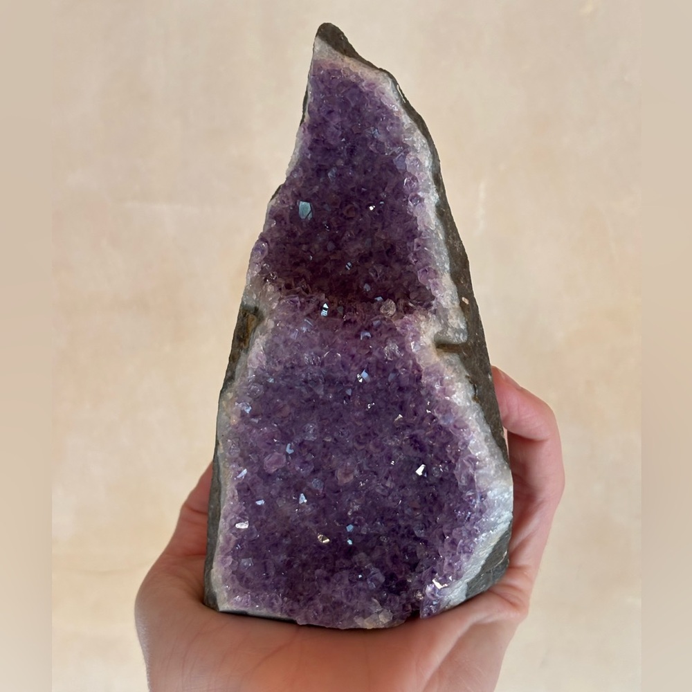 Large Natural Amethyst Standing Geode – Deep Purple – High-Quality Sparkle